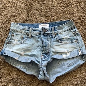 One X One teaspoon Bandits shorts